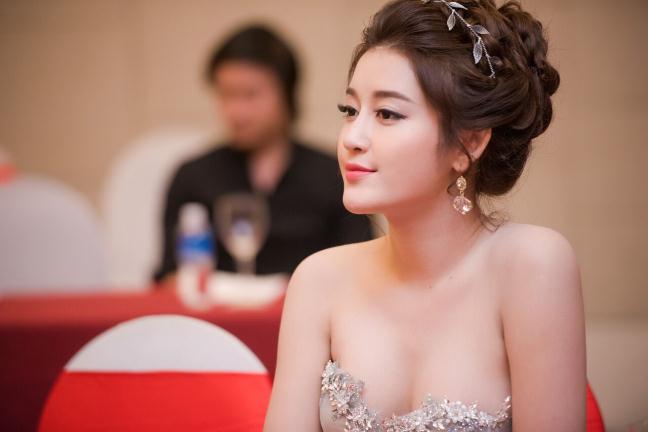 cung-dinh-nghi-van-tham-my-huyen-my-khong-khon-kho-vi-scandal-nhu-ky-duyen_7144614.jpg