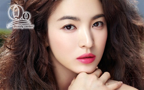 son-hong-canh-sen-hop-voi-da-nao.jpg