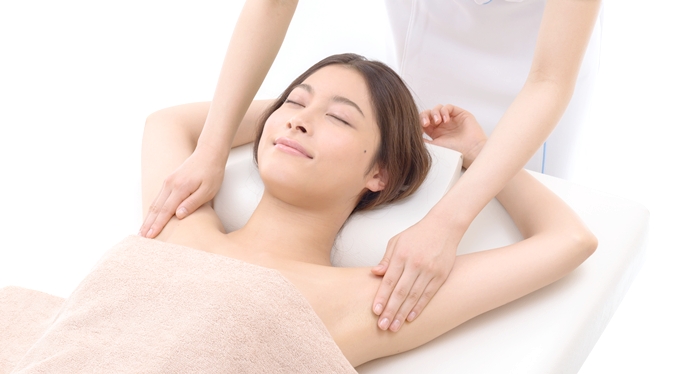 Triệt lông nách ở đâu hiệu quả ?